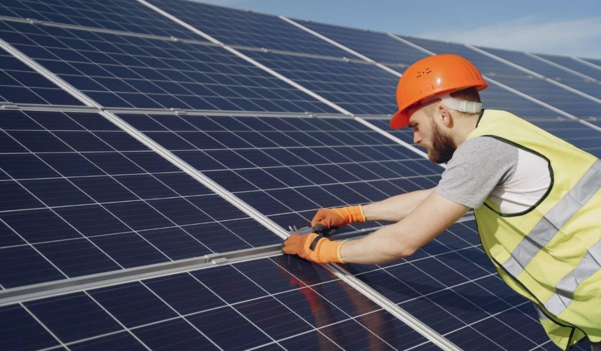 5 Questions to Consider Before Installing Rooftop Solar